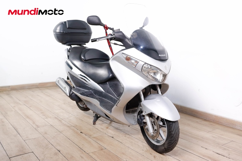 Motorbike image 1