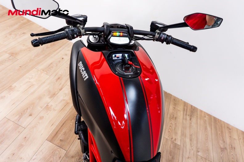 Motorbike image 10