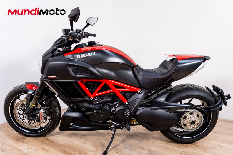 Motorbike image 5