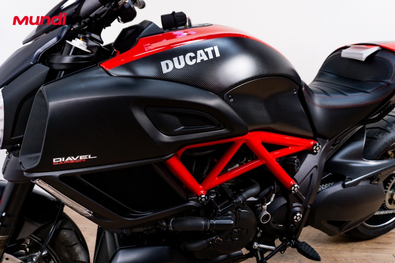 Motorbike image 9