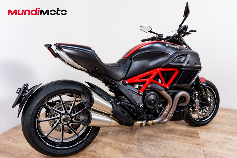 Motorbike image 2