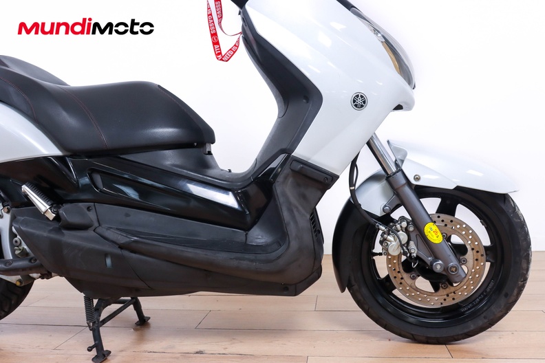 Motorbike image 13
