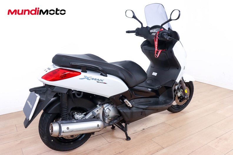 Motorbike image 2