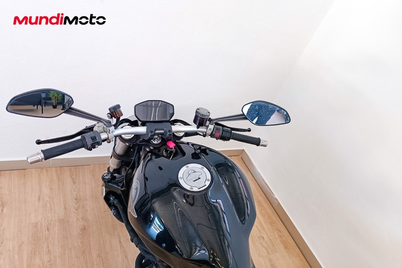 Motorbike image 10
