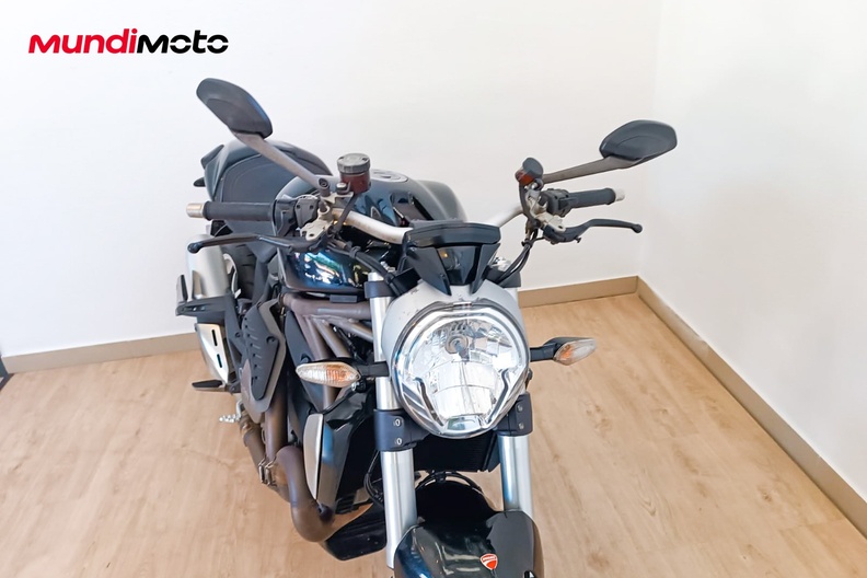 Motorbike image 4