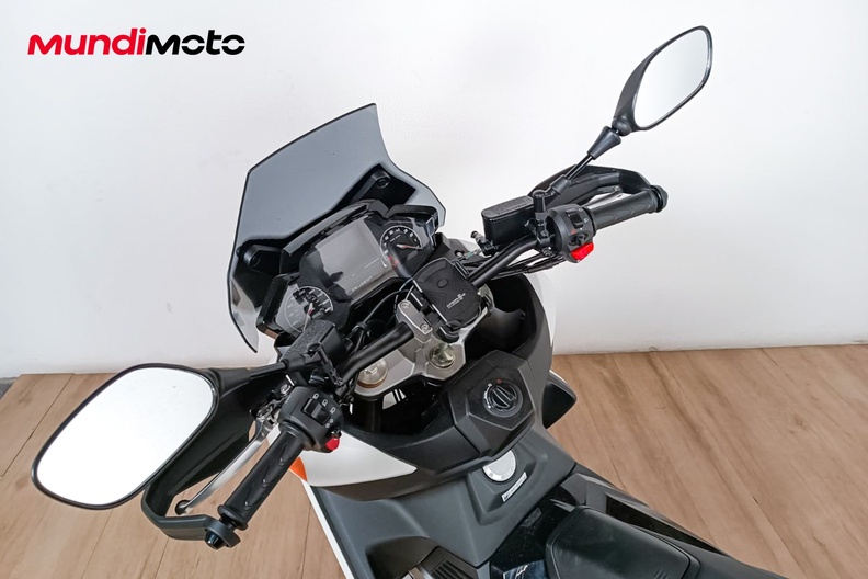 Motorbike image 10