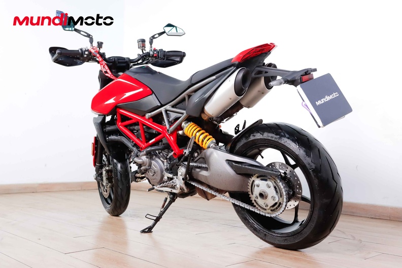 Motorbike image 6