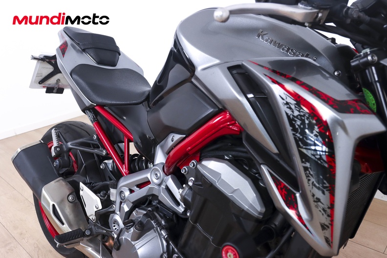 Motorbike image 12