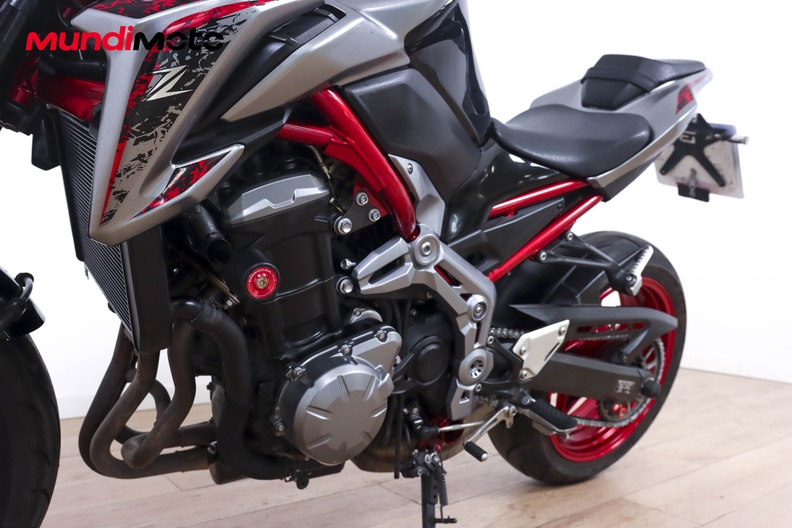 Motorbike image 8