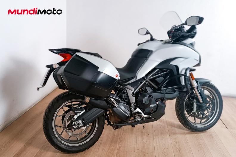 Motorbike image 2