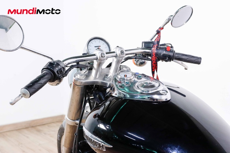 Motorbike image 10