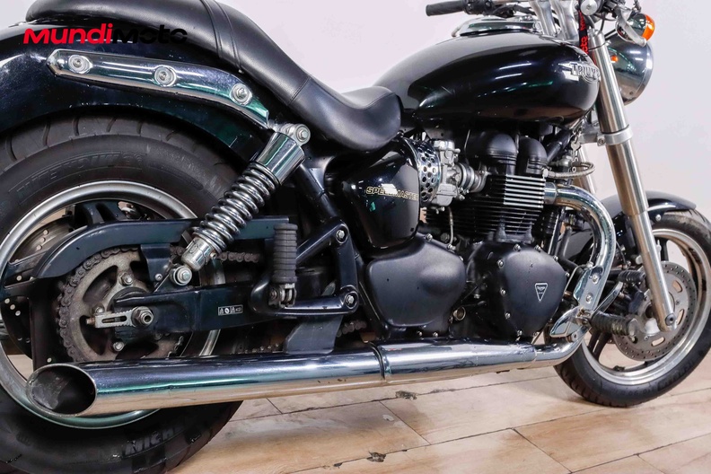 Motorbike image 3