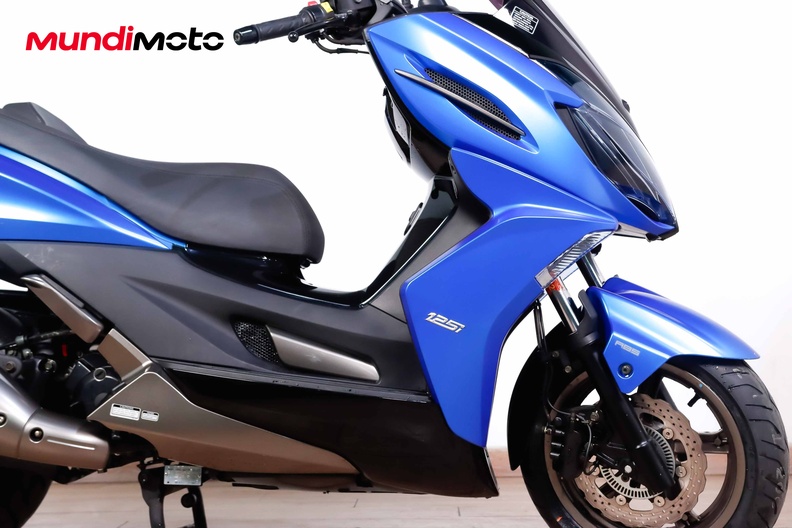 Motorbike image 12