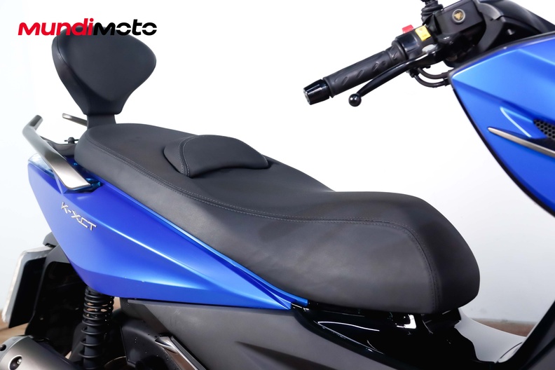 Motorbike image 13