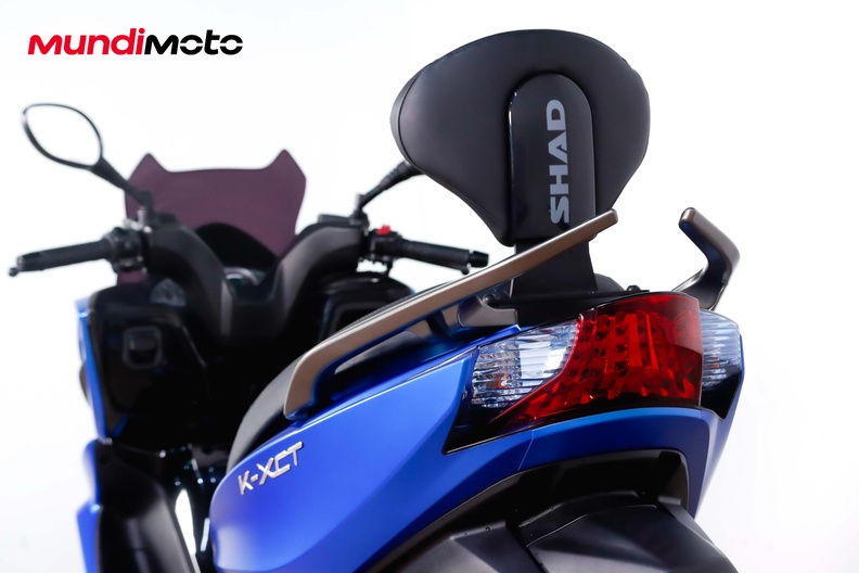 Motorbike image 9