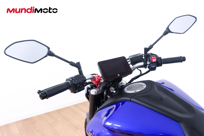 Motorbike image 10