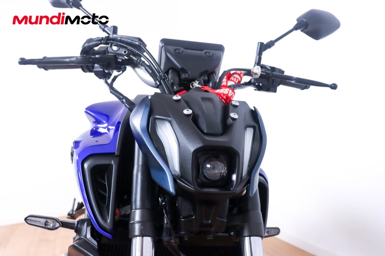 Motorbike image 4