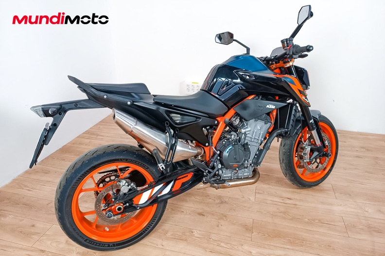 Motorbike image 2