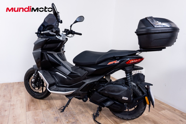 Motorbike image 7