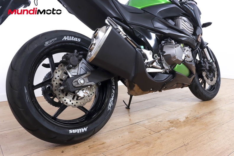 Motorbike image 3