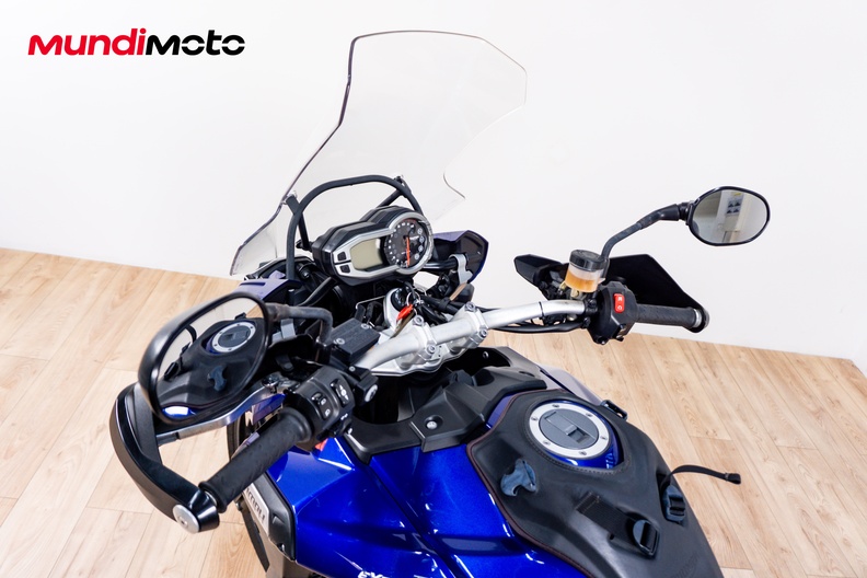 Motorbike image 10