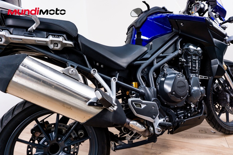 Motorbike image 3
