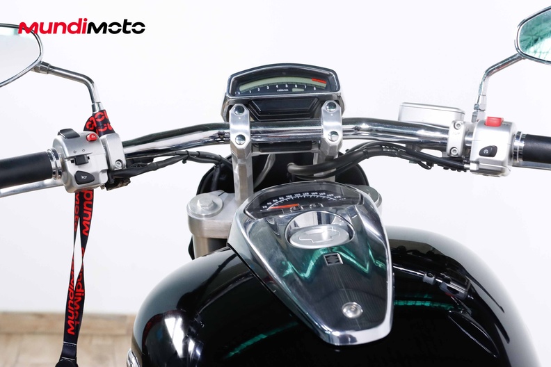 Motorbike image 10