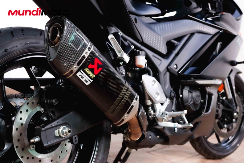 Motorbike image 3