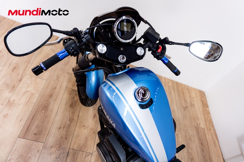 Motorbike image 10