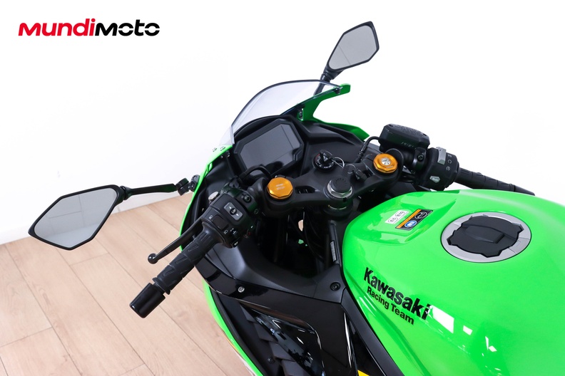 Motorbike image 10