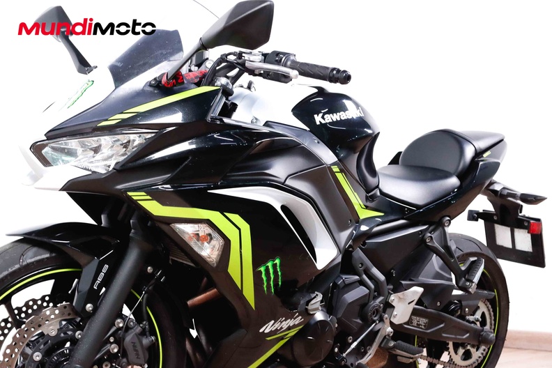 Motorbike image 9