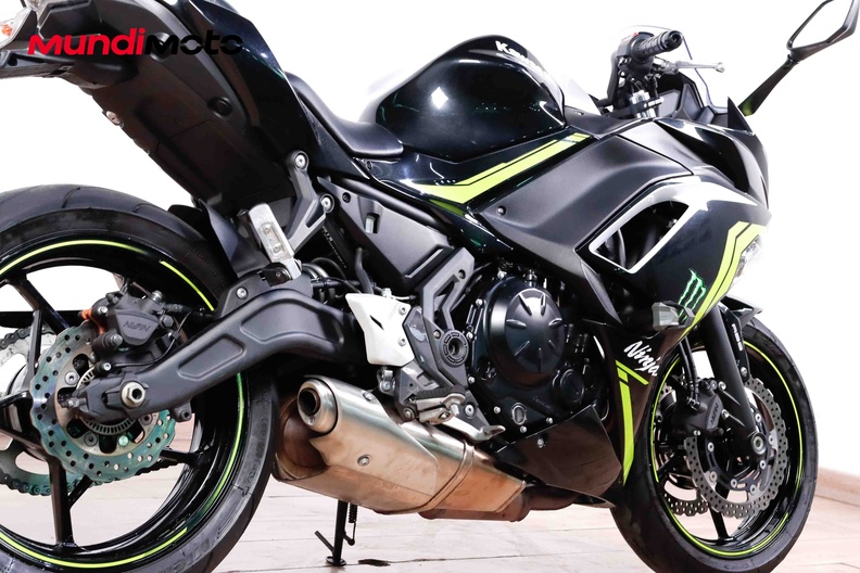 Motorbike image 3