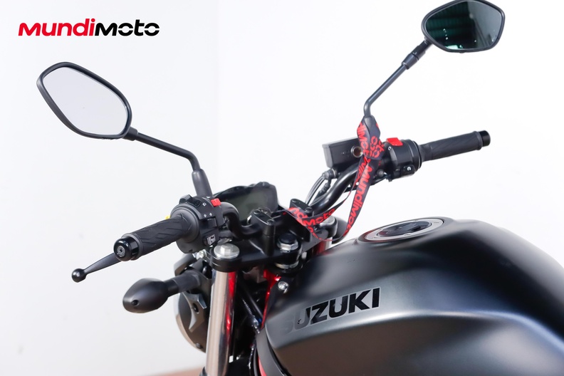 Motorbike image 10