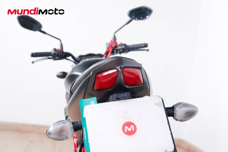 Motorbike image 9
