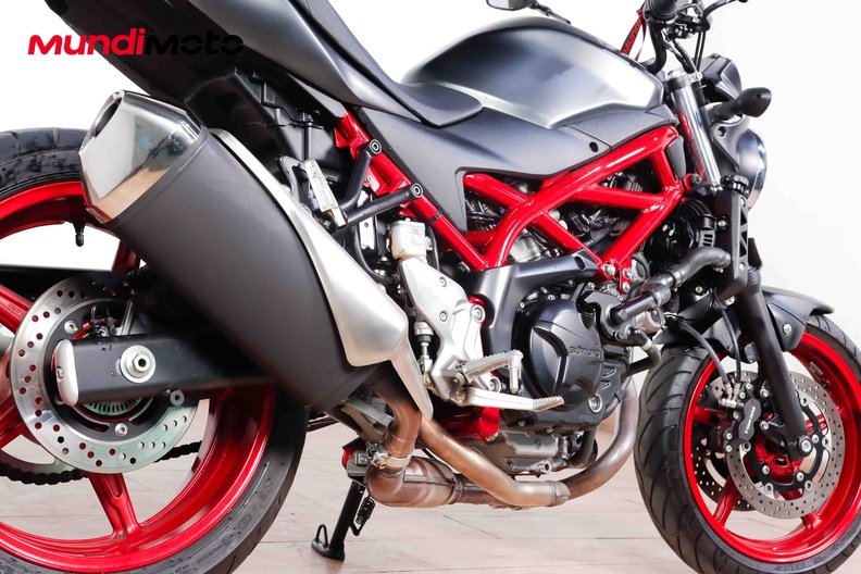Motorbike image 3