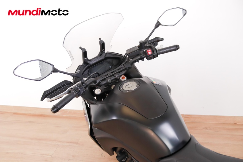 Motorbike image 10