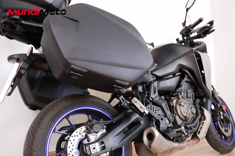 Motorbike image 3