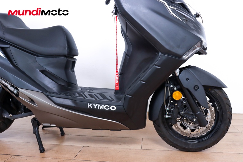 Motorbike image 13