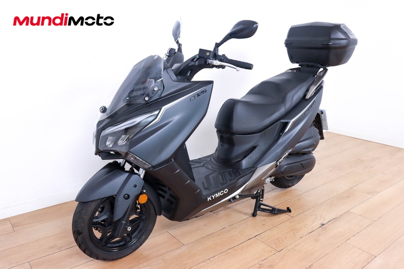 Motorbike image 7