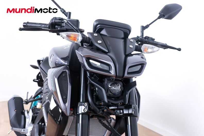 Motorbike image 4