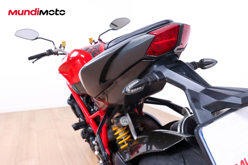Motorbike image 8