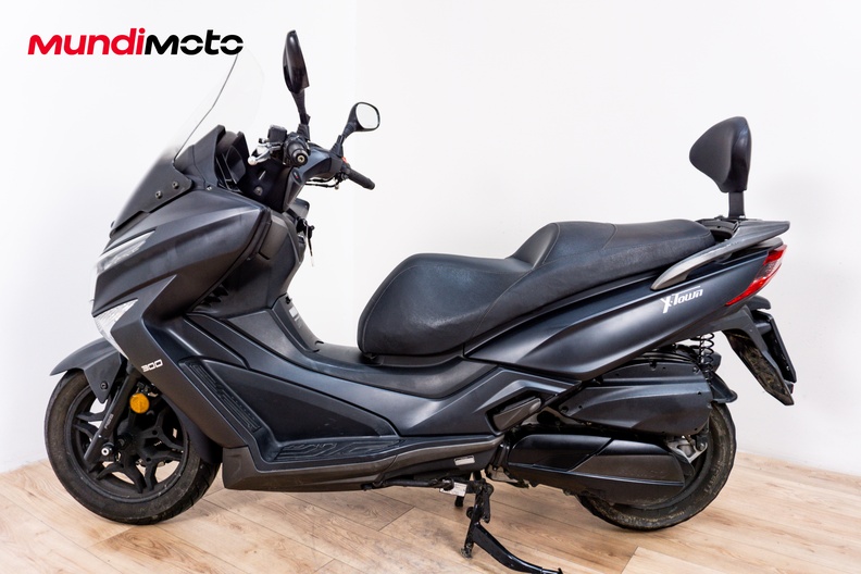 Motorbike image 5