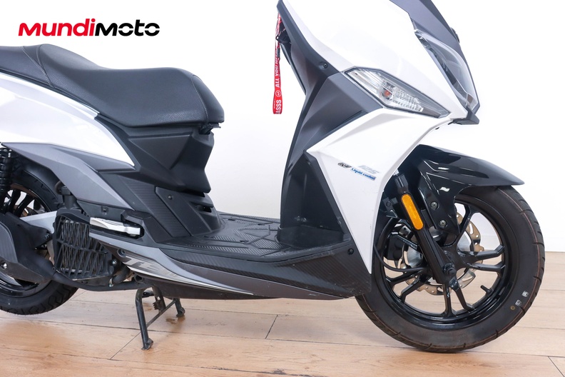 Motorbike image 13