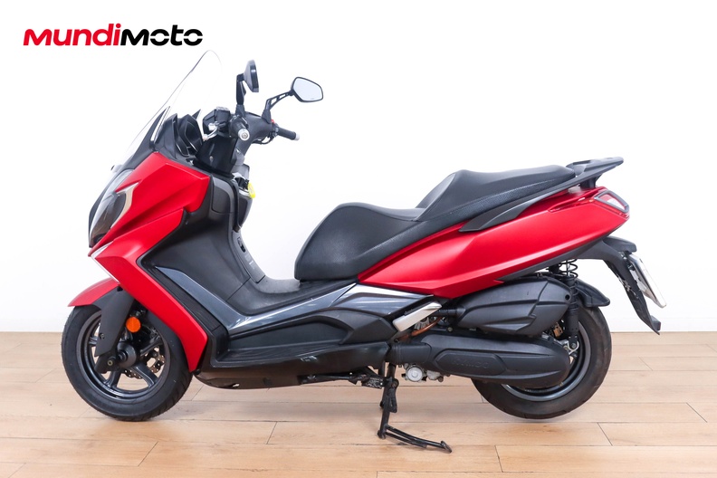 Motorbike image 5