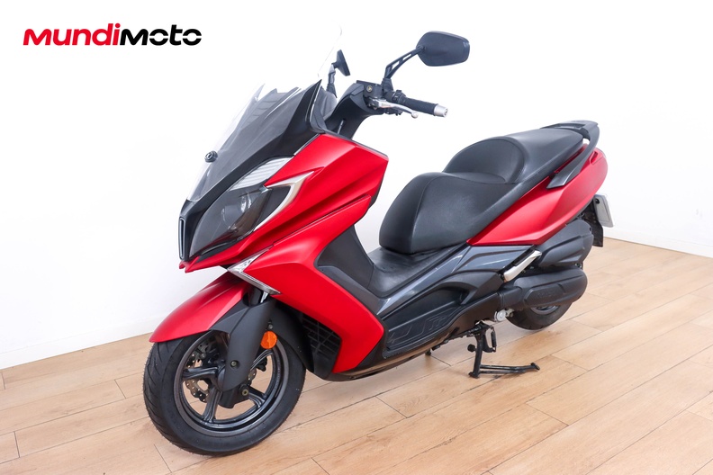 Motorbike image 7