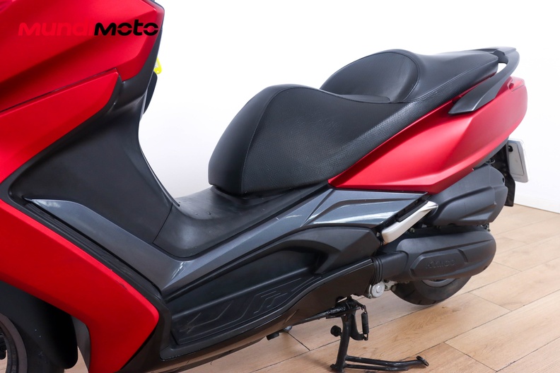 Motorbike image 8