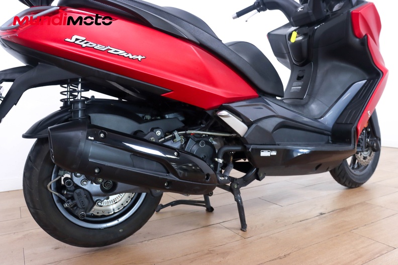 Motorbike image 3