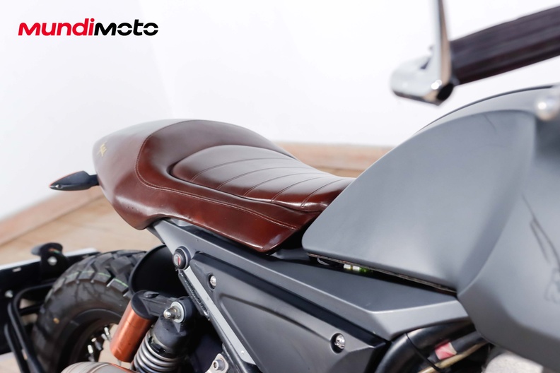 Motorbike image 13