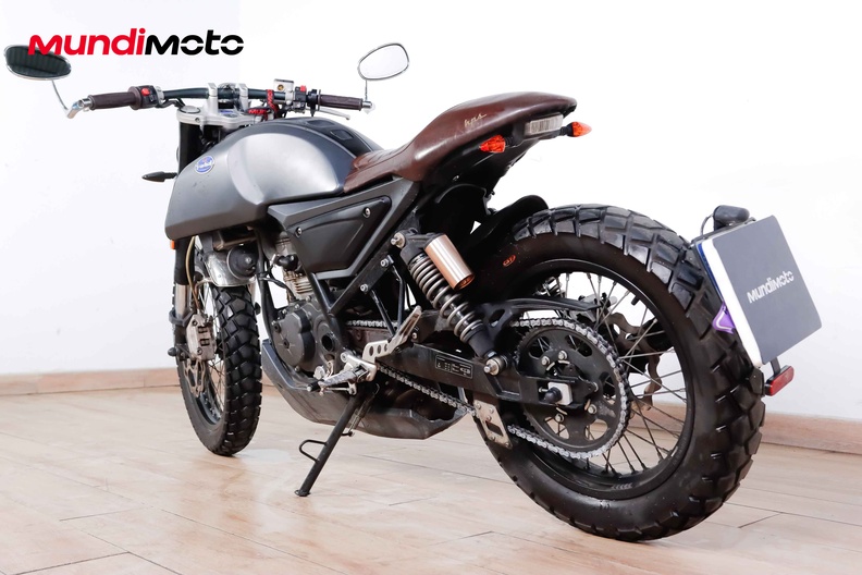 Motorbike image 6