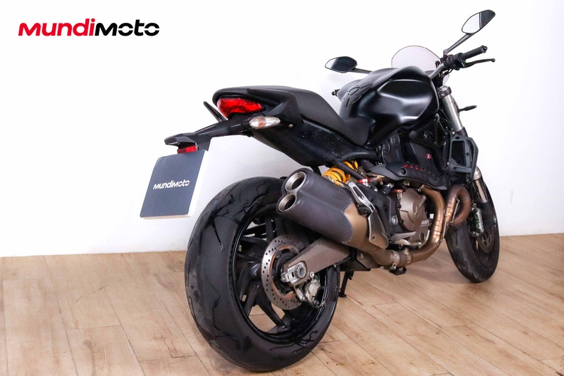 Motorbike image 1